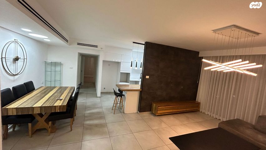 דירה, יוסף בורג 16, נווה זאב, נאות אילן, באר שבע