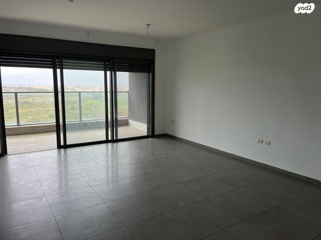 דירה, הר שלמה 4, היובל, אור עקיבא