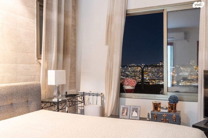 דירה, יצהר 60, גילה, ירושלים