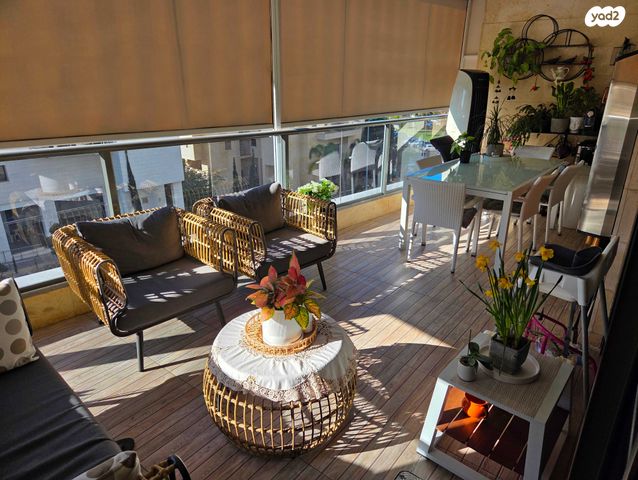 דירה, נעמי שמר 16, קרית אילון, חולון