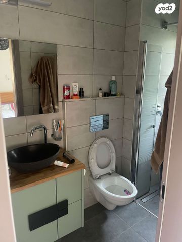 דירה, הרב חיים ברלין 20, קרית שמואל, ירושלים