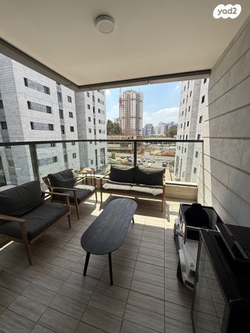 דירה, חיה רוזנטל-חביליו 3, נוריות, ראשון לציון