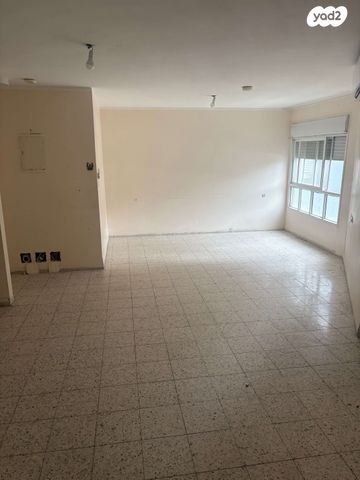 דירה, רבי יהודה הנשיא 8, נווה דוד, חיפה