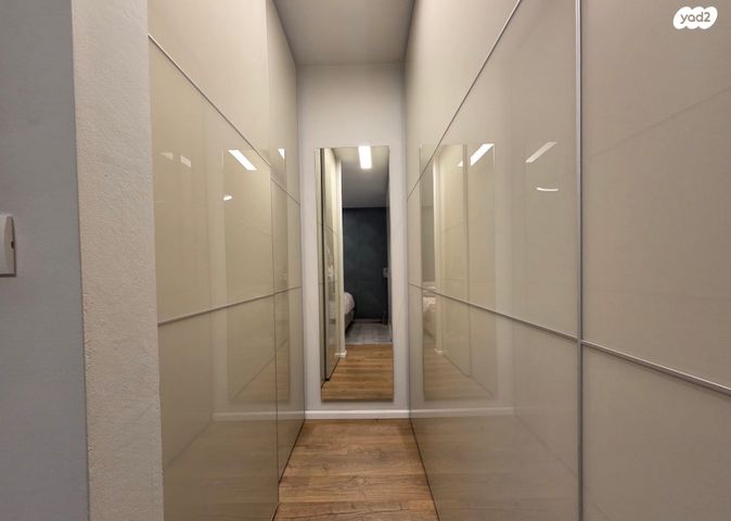 דירה, נעמי שמר 16, קרית אילון, חולון