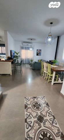 בית פרטי/ קוטג', גורדון 26, שיכון עובדים, טבריה