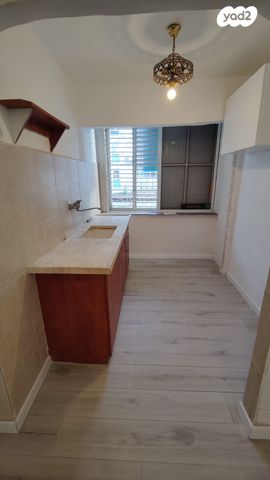 דירה, יחזקאל 84, עמידר, פרדס חנה כרכור