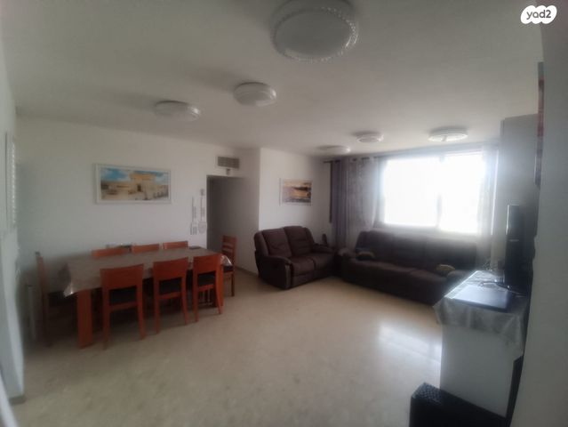 דירה, שלומציון המלכה 10, משכנות גנים, פתח תקווה