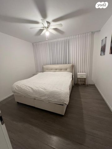 דירה, שדרות אבני החושן 39, כרמי גת, קרית גת