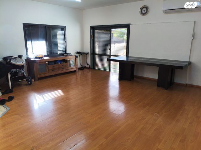 בית פרטי/ קוטג', תרע"ב 8, נחליאל, חדרה