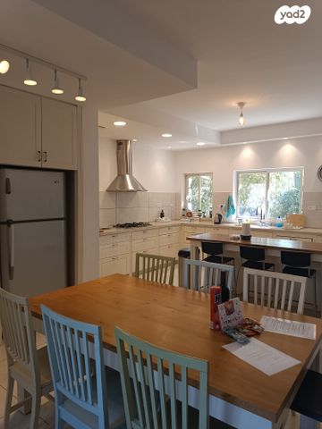 בית פרטי/ קוטג', חולתה, חולתה, חולתה