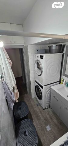 דירה, הפורצים 9, תל גיבורים, חולון