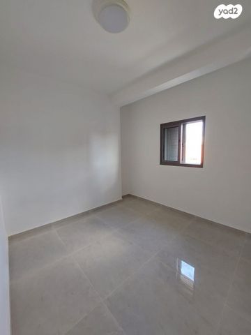 דירה, הכובש 21, רמב"ם, ראשון לציון