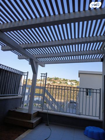 דופלקס, תאנה 13, לשם, עלי זהב