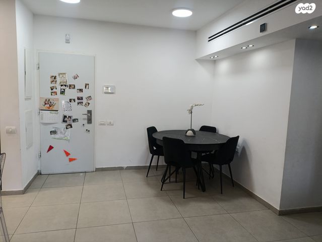 דירת גן, סביון 32, הפרחים, חריש