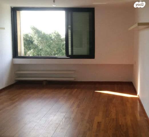 דירה, שמואל הנגיד 6, מורשה, רמת השרון