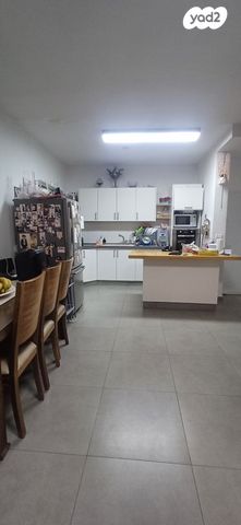 חיים ארלוזורוב 11