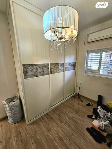 דירה, יהושע רבינוביץ 50, בן גוריון, חולון