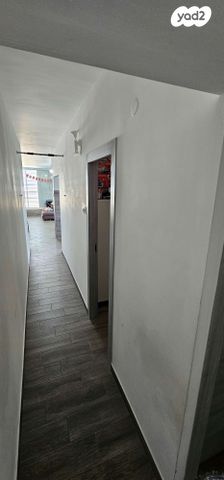 דירה, הפורצים 9, תל גיבורים, חולון