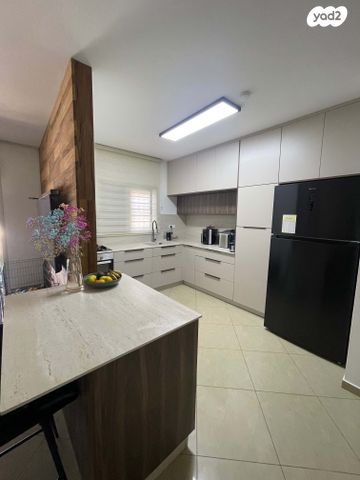 דירה, גדעון האוזנר 37, רמות הרכס, באר שבע