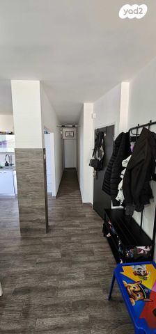 דירה, הפורצים 9, תל גיבורים, חולון