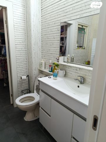 דירה, ברקת 2, רובע י"ז, אשדוד