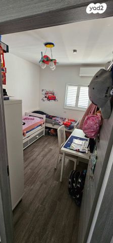 דירה, הפורצים 9, תל גיבורים, חולון