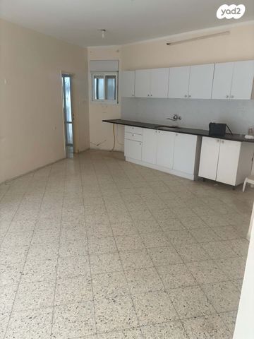 דירה, רבי יהודה הנשיא 8, נווה דוד, חיפה