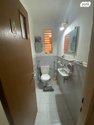 דירה, משה שרת 40, שכונה י"א, באר שבע