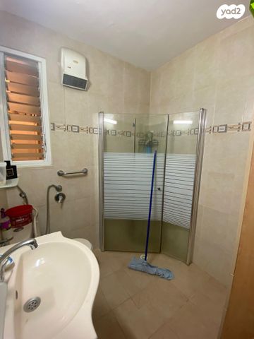 דירה, משה שרת 40, שכונה י"א, באר שבע