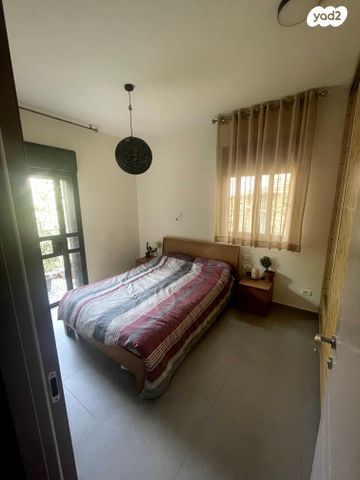 דירה, הרב חיים ברלין 20, קרית שמואל, ירושלים