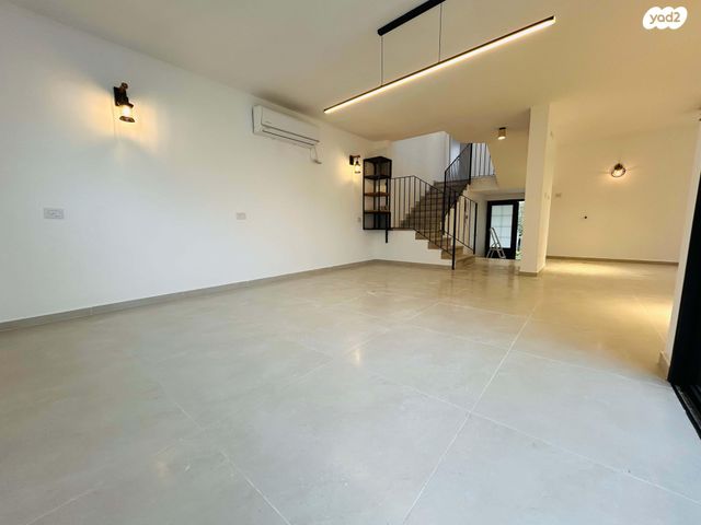 בית פרטי/ קוטג', עכו 28, נאות לון, באר שבע