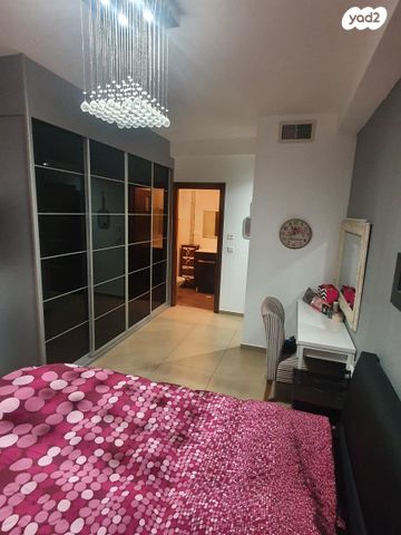 דירה, שדרות האלונים 9, פארק המושבה, באר יעקב