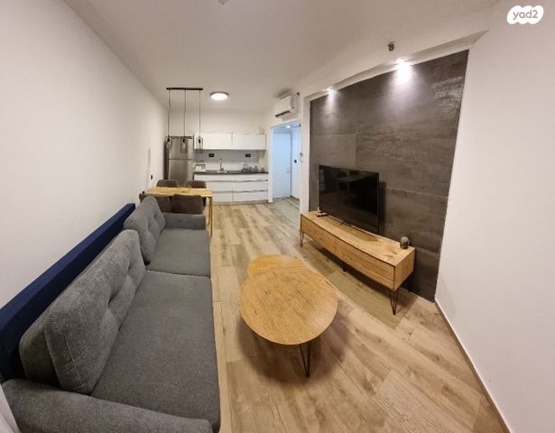 תיירות ונופש, גדוד ברק 17, העיר העתיקה, טבריה