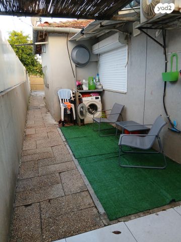 יוסף בוסל 42