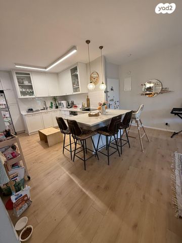 אליהו בית צורי 10