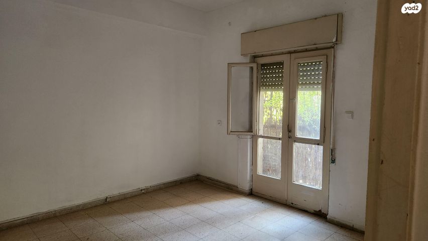 שדרות הרצל 120