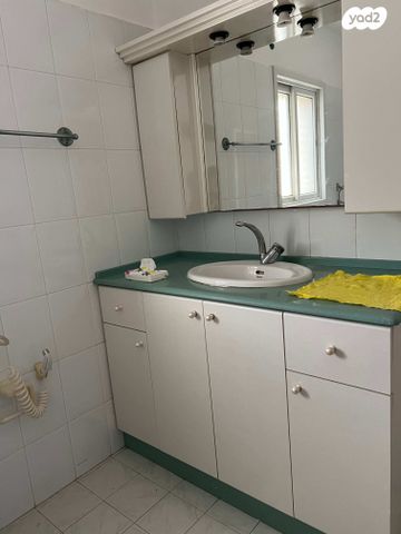 בית פרטי/ קוטג', המיילדת 12, שבזי, ראש העין