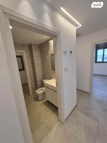 דירה, לח"י 9, שאר העיר, בני ברק