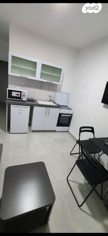 יחידת דיור, סוקולוב 74, מרכז, קרית עבודה, חולון