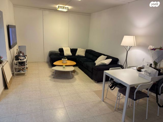 דירה, סביון 1, הפרחים, מודיעין מכבים רעות