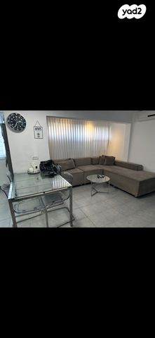 דירה, הגדוד העברי 15, גבעת אולגה, חדרה