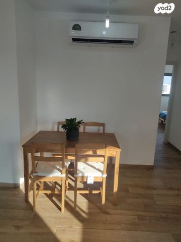 יחידת דיור, מבוא חמה 49, רובע 11, קצרין