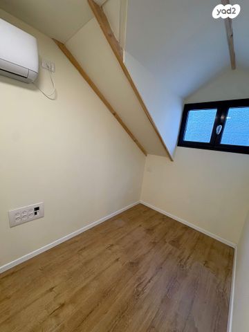 דופלקס, באר שבע 32, מחנה יהודה - לב העיר, ירושלים