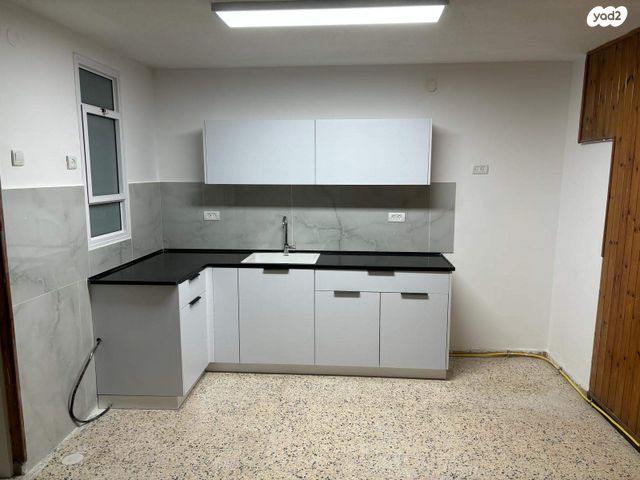 יהודה שטיין 19