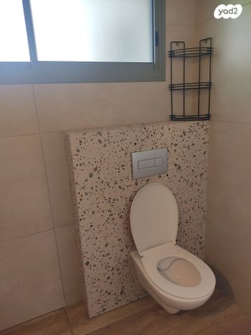 יחידת דיור, מבוא חמה 49, רובע 11, קצרין