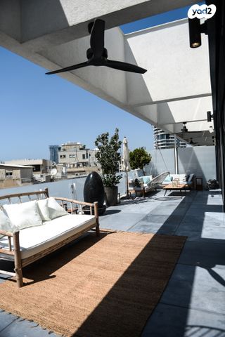 גג/ פנטהאוז, גליקסון 10, הצפון הישן - דרום, תל אביב יפו