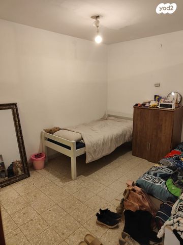 יחידת דיור, הצבר 5, אורנית, אורנית