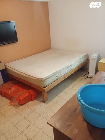 דירה, יוסי בן יועזר 42, קטמונים, ירושלים