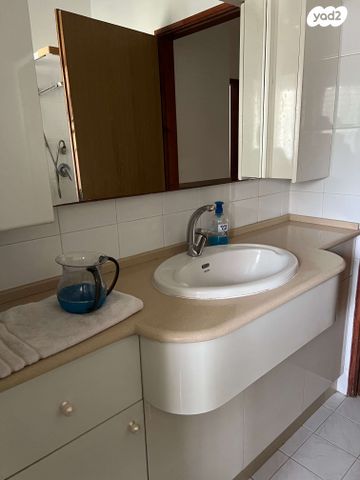 בית פרטי/ קוטג', המיילדת 12, שבזי, ראש העין