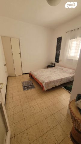 דירה, יחזקאל דנין 9, לב העיר, בת ים